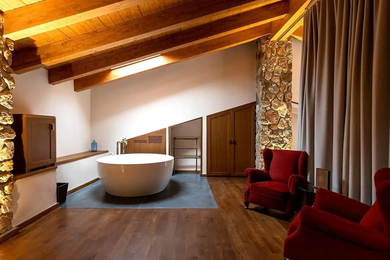 Casa Gran 1771 - Montrubi Winery Hotel - Adults Only Font-Rubi